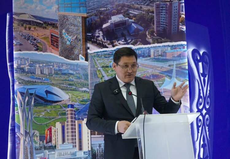 В Каратальском районе реализуют проекты на сумму более 68 млрд тенге – аким рассказал о развитии региона