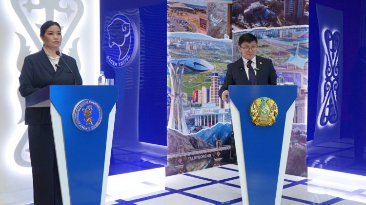 Қала әкімі Ернат Бәзіл Талдықорған қаласының дамуын айқындаған негізгі бағыттарына тоқталды