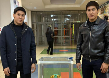 Отбасылық дәстүрді жалғаған егіз чемпиондар