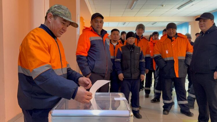 «Қорғас» ШЫХО-да қызметкерлері өз таңдауларын жасауда