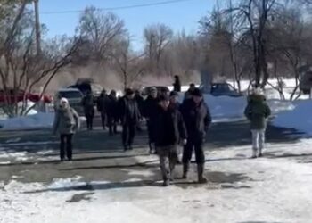 Ұйымшыл ұжымның таңдауы: Еремеевтіктер референдумға қатысты